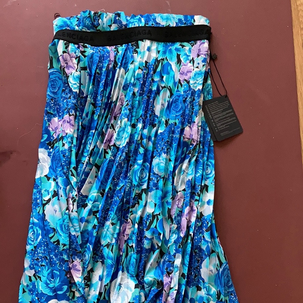 BALENCIAGA Floral Pleated midi skirt - Picture 5 of 9